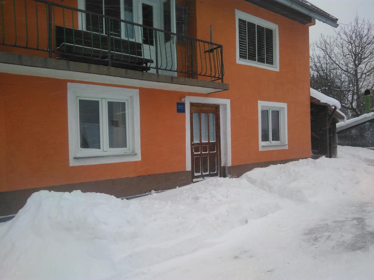 Apartman Stimac Црни-Луг Экстерьер фото